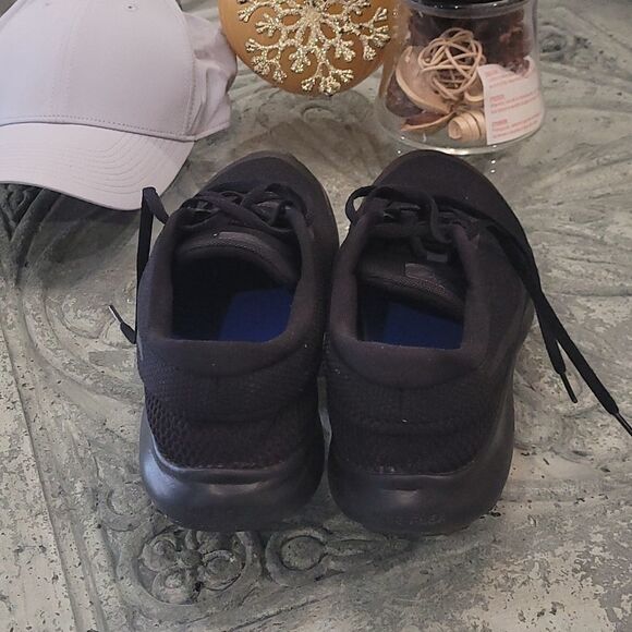 Nike FLEX TRAINERS BLACK ON BLACK 9 - Picture 3 of 9